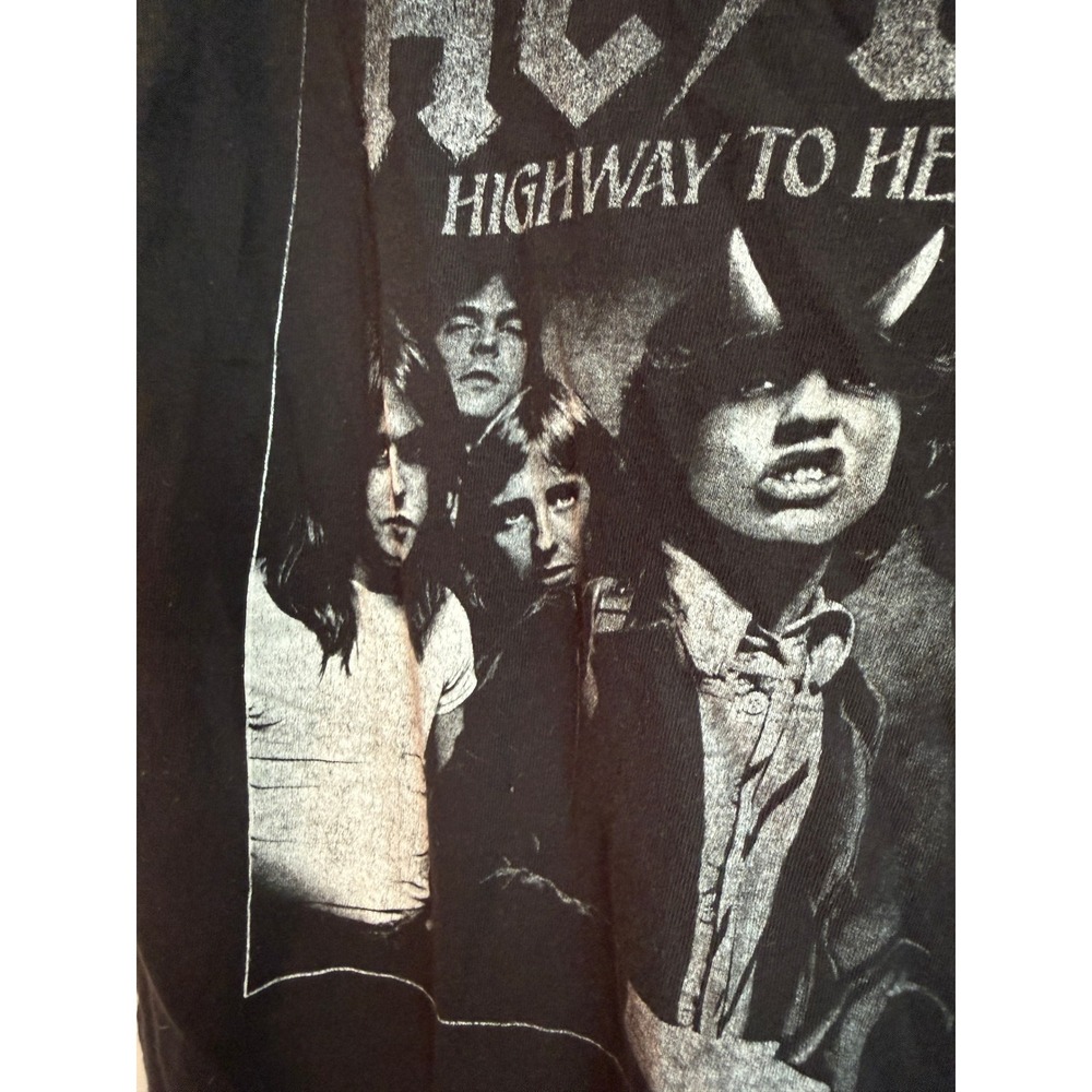 AC/DC Highway to Hell T-Shirt Women Small Black Good Raw Neck Graphic Tee - Picture 2 of 6